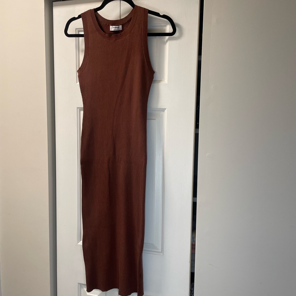 Elegant Brown Sleeveless Dress